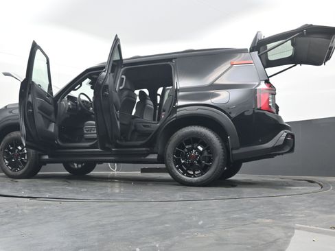 New 2026 Nissan Armada PRO-4X image 44