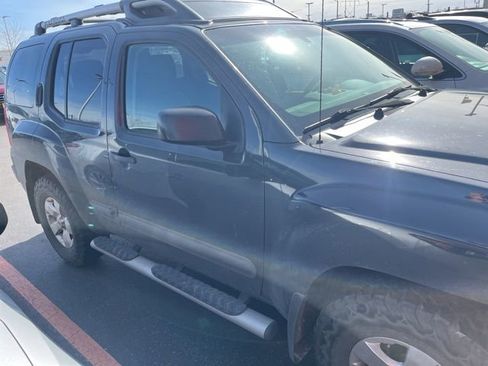 Used 2012 Nissan Xterra S w/ Value Package image 3