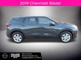 Used 2019 Chevrolet Blazer LT image 2