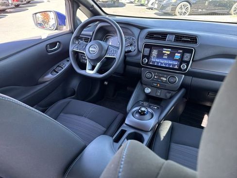 Certified 2025 Nissan Leaf S image 21