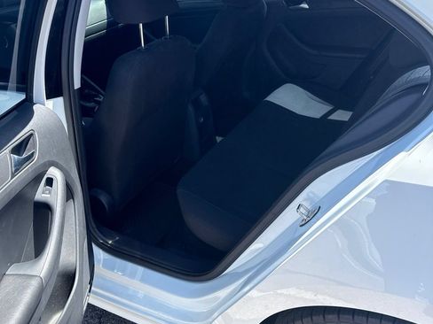 Used 2016 Volkswagen Jetta S FWD image 5