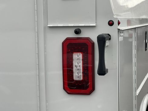 New 2026 Ford E-350 and Econoline 350 Super Duty w/ Power Equipment Group image 8