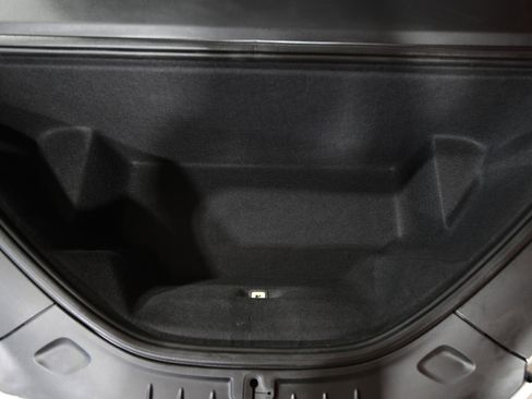 Used 2016 Tesla Model S P90D image 31