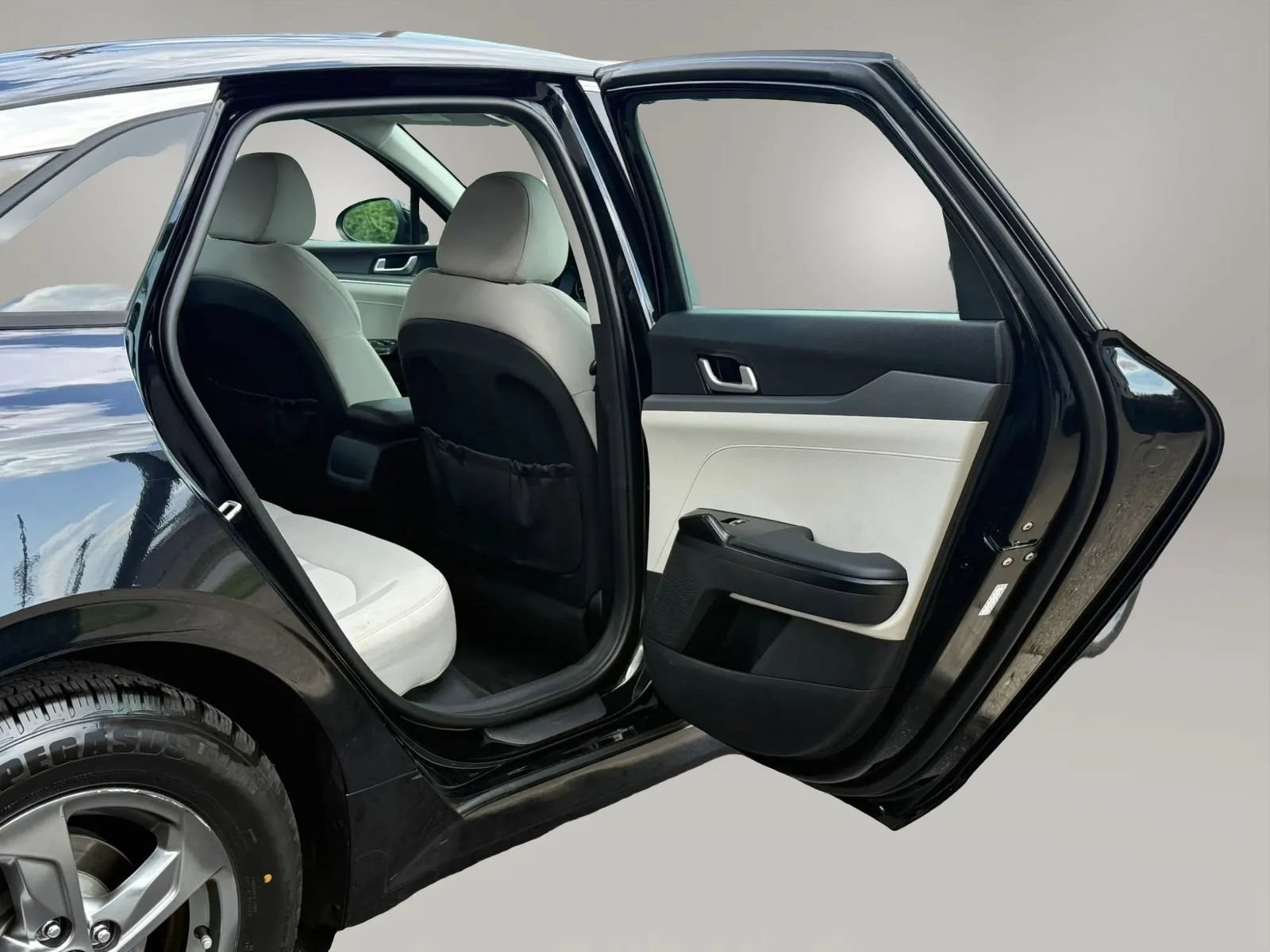 Used 2021 Kia K5 LXS FWD image 21
