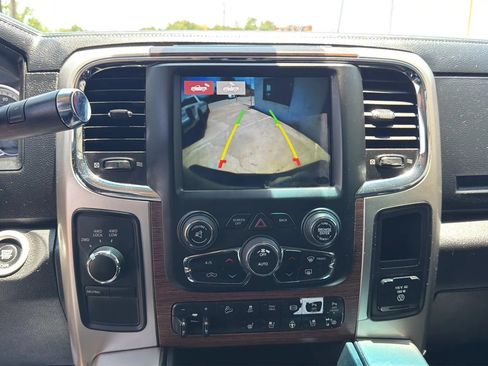 Used 2018 RAM 2500 Laramie w/ Off Road Package AWD/4WD image 21