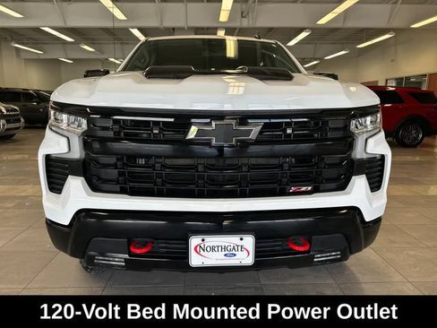 Used 2024 Chevrolet Silverado 1500 LT Trail Boss w/ Convenience Package II AWD/4WD image 22