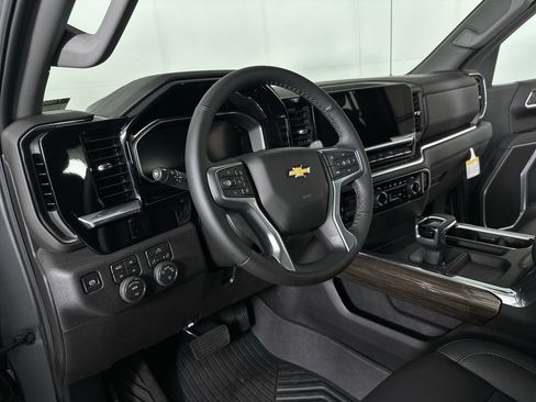 New 2026 Chevrolet Silverado 1500 LT image 10