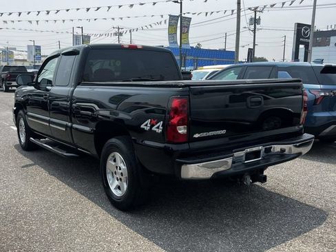 Used 2007 Chevrolet Silverado 1500 LT w/ Extended Cab Value Package AWD/4WD image 6