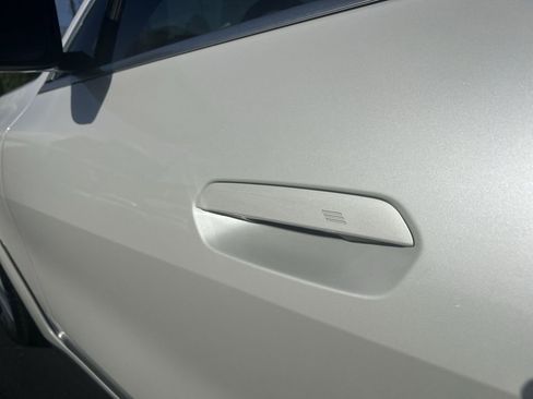 Used 2024 BMW i4 eDrive40 w/ Convenience Package image 29