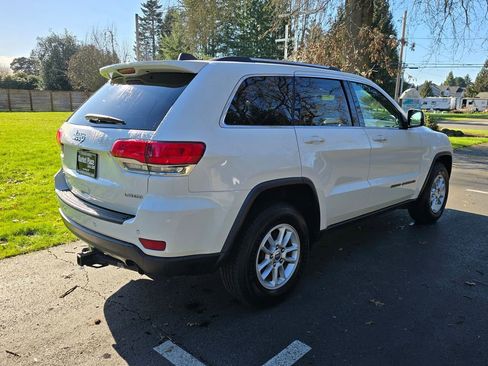 Used 2019 Jeep Grand Cherokee Laredo w/ Security & Convenience Group image 7