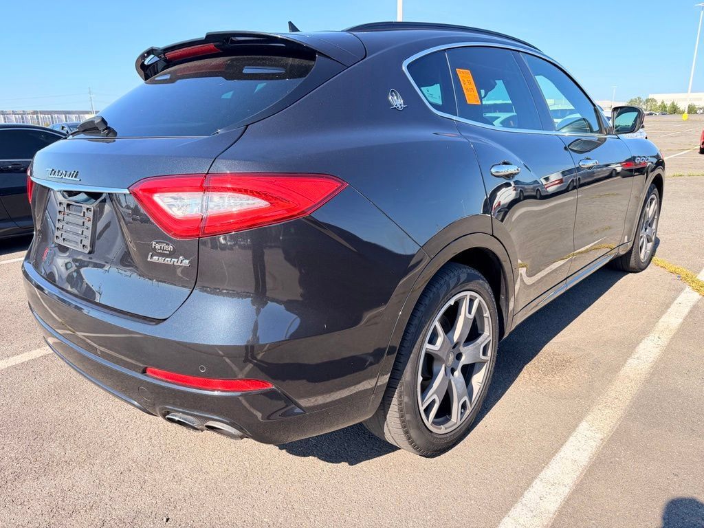 Used 2017 Maserati Levante w/ Sport Package AWD/4WD image 4
