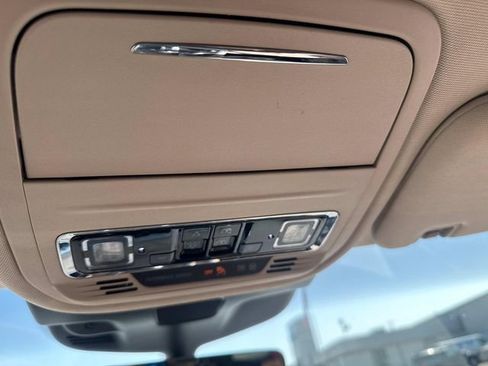 Used 2023 Lincoln Aviator Reserve w/ Equipment Group 201A image 24