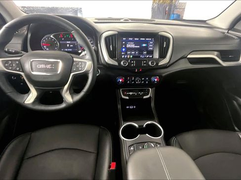 Used 2023 GMC Terrain SLT w/ LPO, Cargo Package image 15