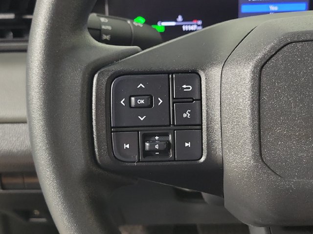 Used 2026 Toyota RAV4 LE AWD/4WD image 23