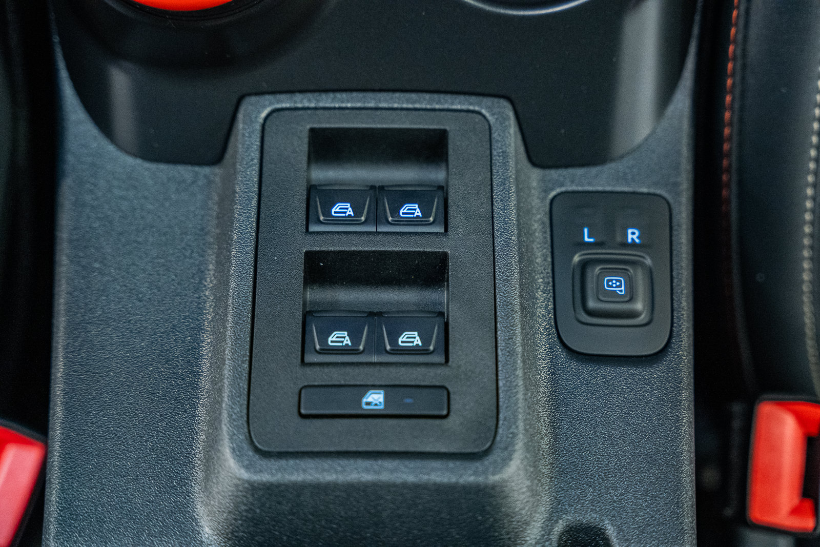 Certified 2024 Ford Bronco Raptor AWD/4WD image 31