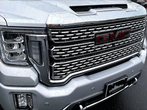 Used 2020 GMC Sierra 3500 Denali w/ Denali Ultimate Package AWD/4WD image 35