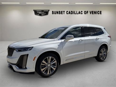 Certified 2024 Cadillac XT6 Premium Luxury w/ Technology Package image 7