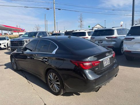 Used 2018 INFINITI Q50 Luxe w/ Essential Package (3.0T Luxe) image 10