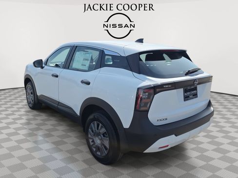 New 2026 Nissan Kicks S FWD image 7