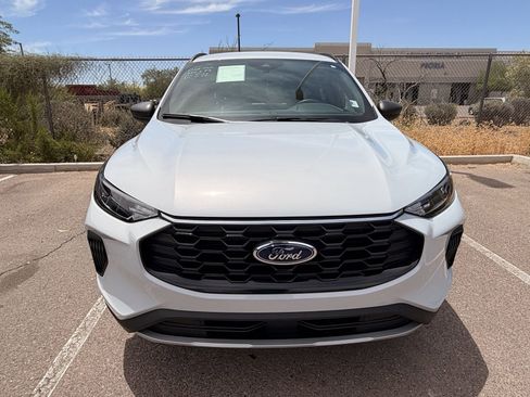 Used 2025 Ford Escape ST-Line w/ Equipment Group 301A FWD image 2
