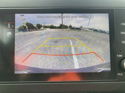 Used 2024 Kia Sportage LX image 25