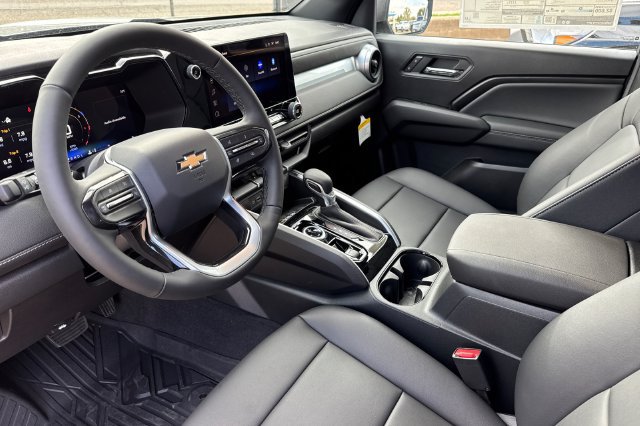 New 2026 Chevrolet Colorado LT w/ LT Convenience Package AWD/4WD image 16