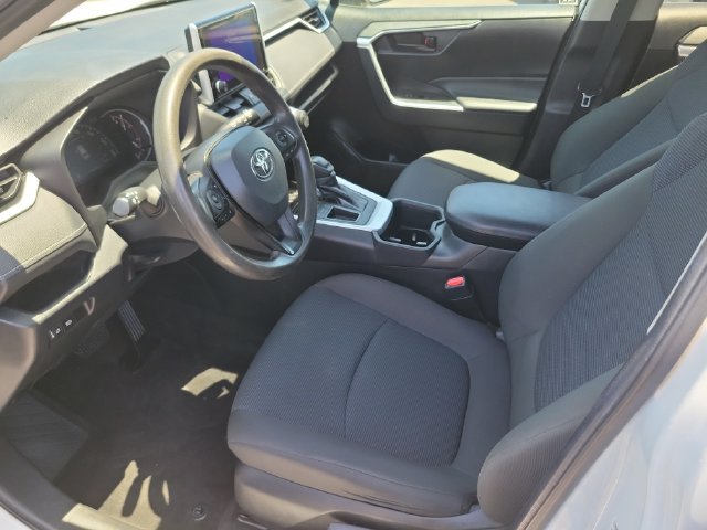 Used 2023 Toyota RAV4 LE FWD image 20