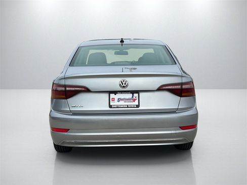 Used 2019 Volkswagen Jetta SE image 6