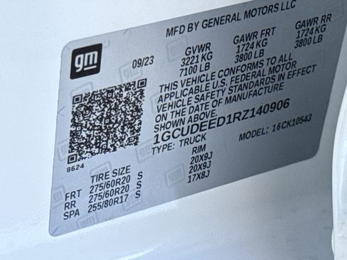 Certified 2024 Chevrolet Silverado 1500 RST w/ All Star Edition Plus image 34