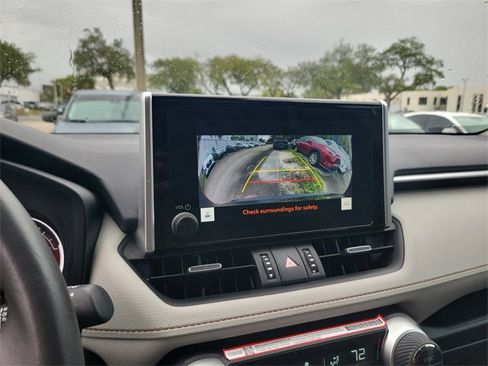 Used 2025 Toyota RAV4 XLE Premium image 22