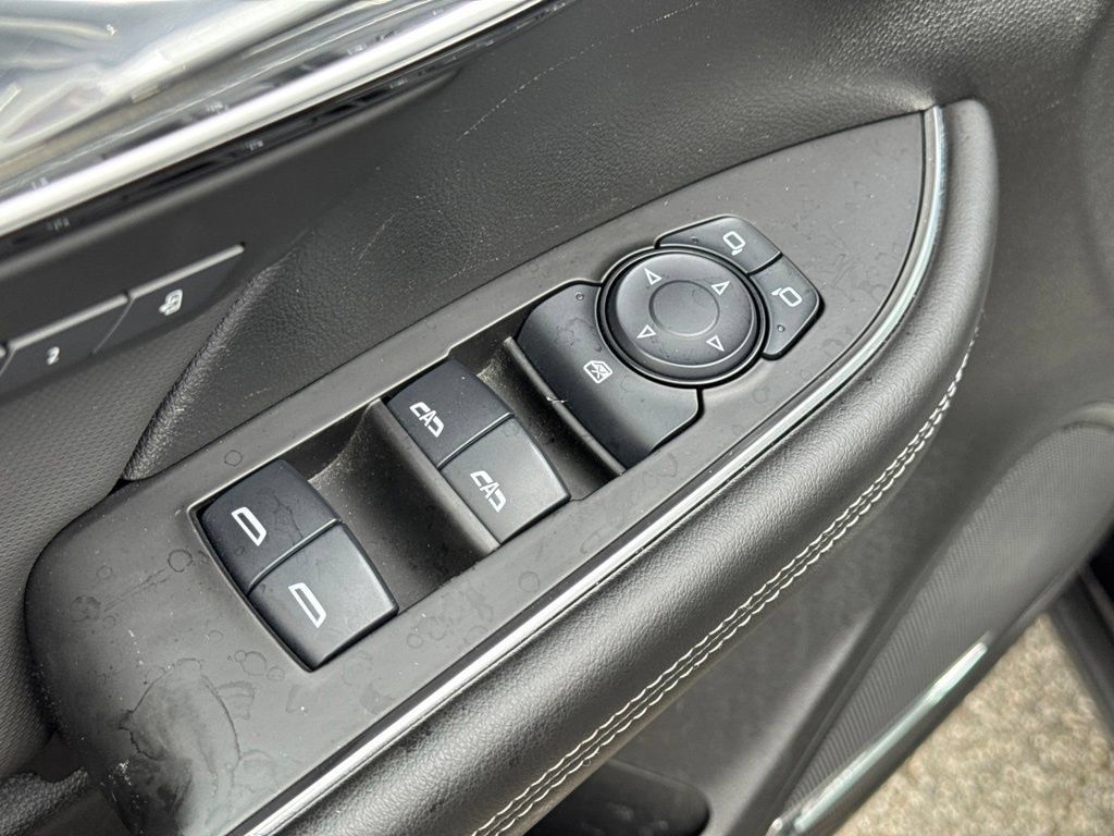 Used 2024 Buick Envision Preferred AWD/4WD image 46