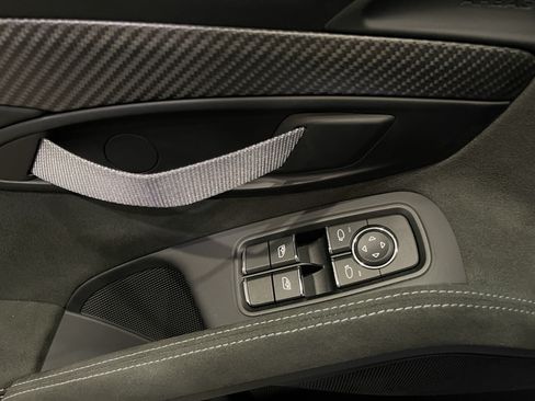 Used 2024 Porsche 718 Boxster Spyder RS RWD image 11