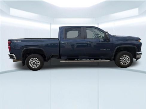 Used 2021 Chevrolet Silverado 2500 LT w/ Convenience Package AWD/4WD image 14