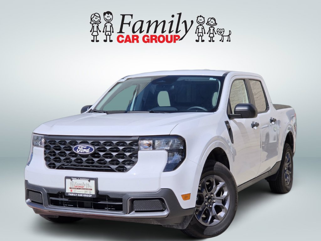 Used 2025 Ford Maverick XLT FWD image 1