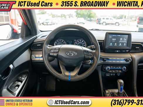 Used 2019 Hyundai Veloster 2.0 FWD image 13