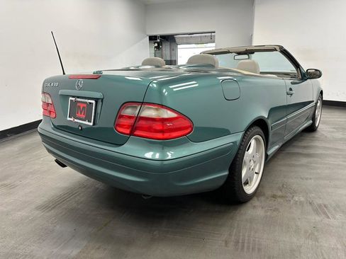 Used 2000 Mercedes-Benz CLK 430 Cabriolet image 22