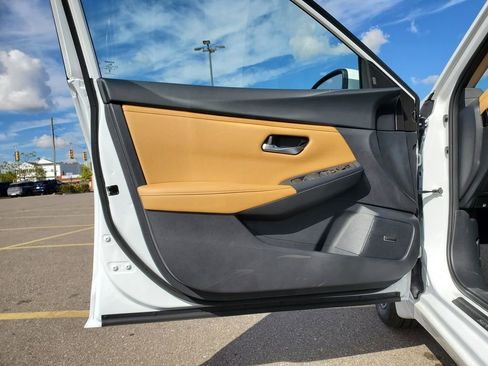 New 2025 Nissan Sentra SV image 15