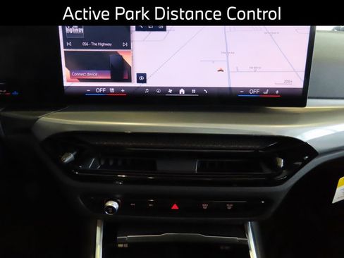 New 2026 BMW 330i xDrive Sedan w/ M Sport Package image 27