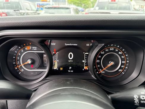 New 2026 Jeep Wrangler Unlimited Sport w/ Dual Top Group AWD/4WD image 11