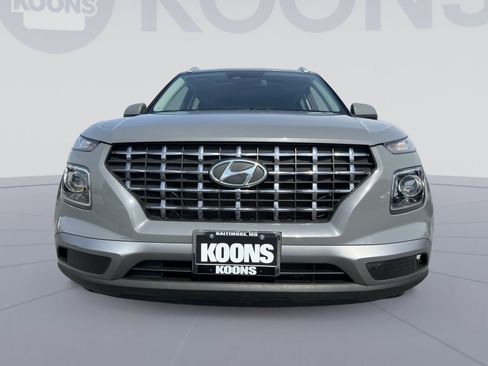 Used 2023 Hyundai Venue SEL w/ Cargo Package FWD image 10