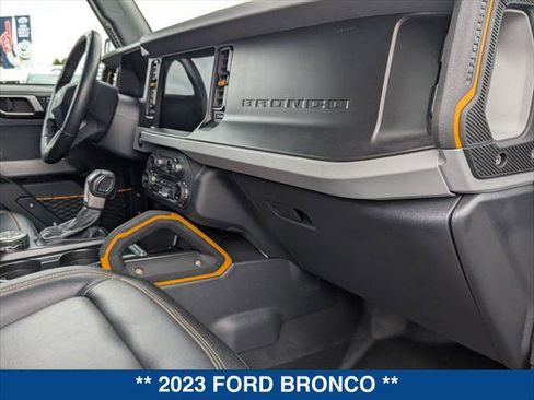 Certified 2023 Ford Bronco Badlands AWD/4WD image 23
