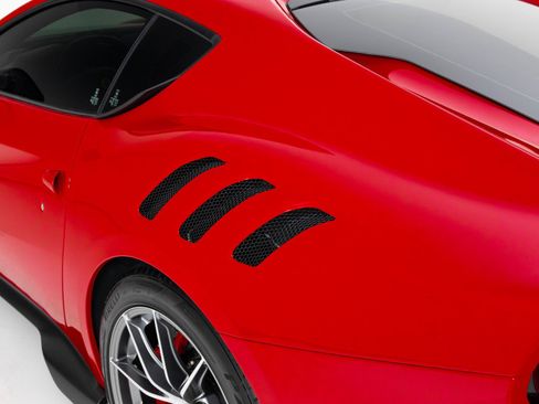 Used 2017 Ferrari F12tdf image 70