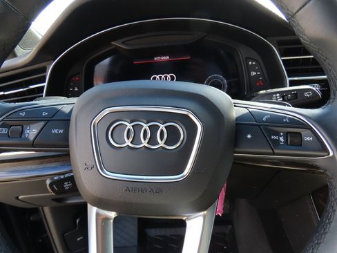 Used 2023 Audi Q7 3.0T Premium Plus w/ Premium Plus Package image 29
