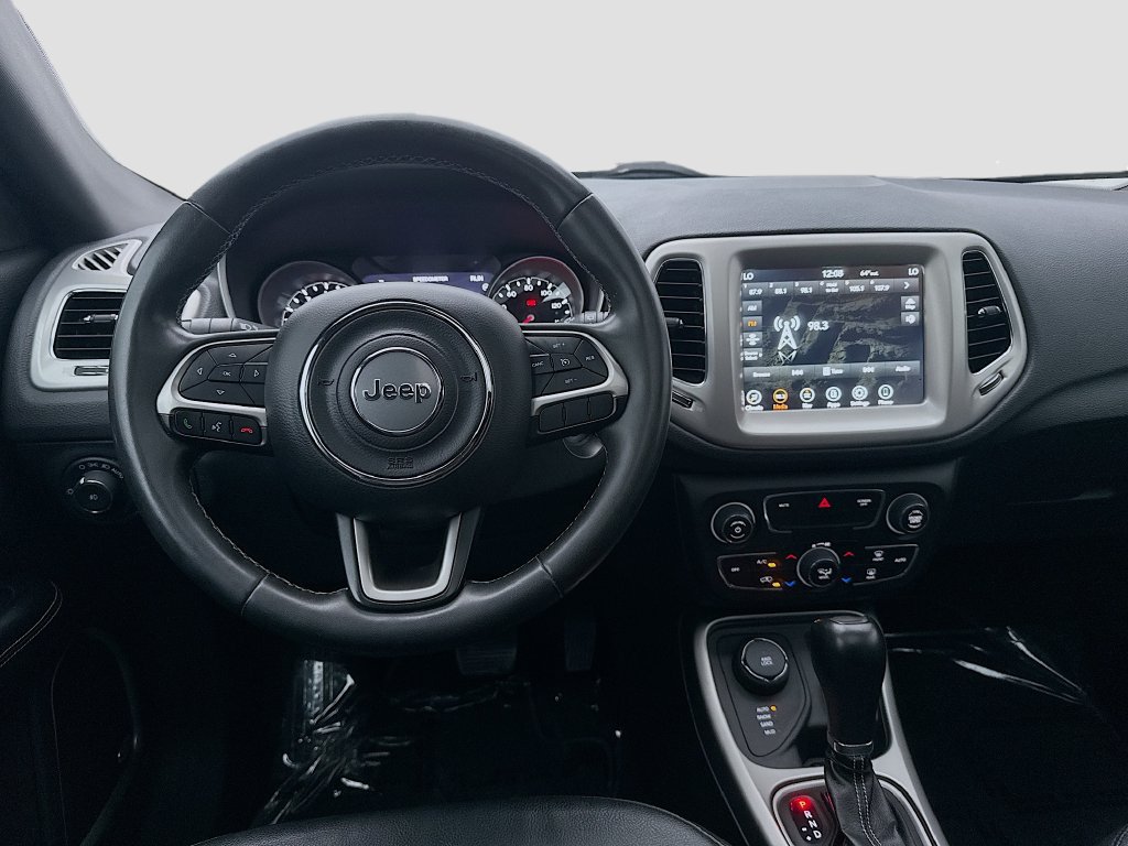 Used 2021 Jeep Compass Latitude w/ Sun and Sound Group AWD/4WD image 28