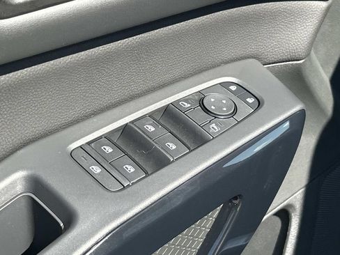 New 2026 Nissan Pathfinder SV w/ Lighting Package FWD image 19