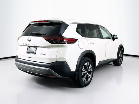 Used 2023 Nissan Rogue SV AWD/4WD image 9