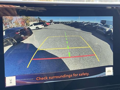 Used 2023 Toyota Highlander Limited image 19