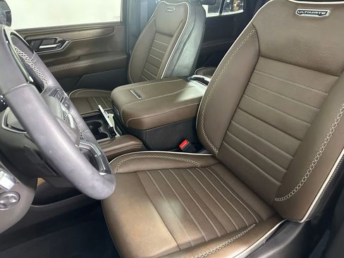 Used 2025 GMC Yukon Denali Ultimate image 27