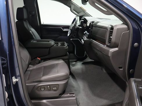 Used 2023 GMC Sierra 1500 SLT image 26