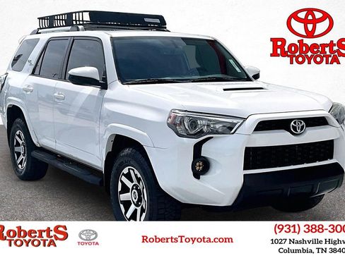 Used 2018 Toyota 4Runner TRD Off-Road AWD/4WD image 1
